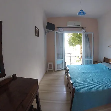 Aparthotel George's